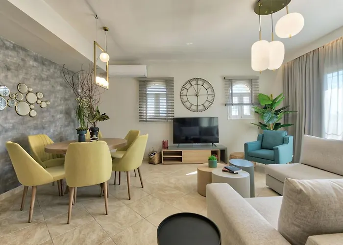 Diogia Luxury Apartment- Comfort & Elegance, By Zantewize