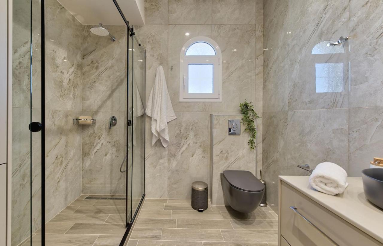 Diogia Luxury Apartment- Comfort & Elegance, By Zantewize דירה *